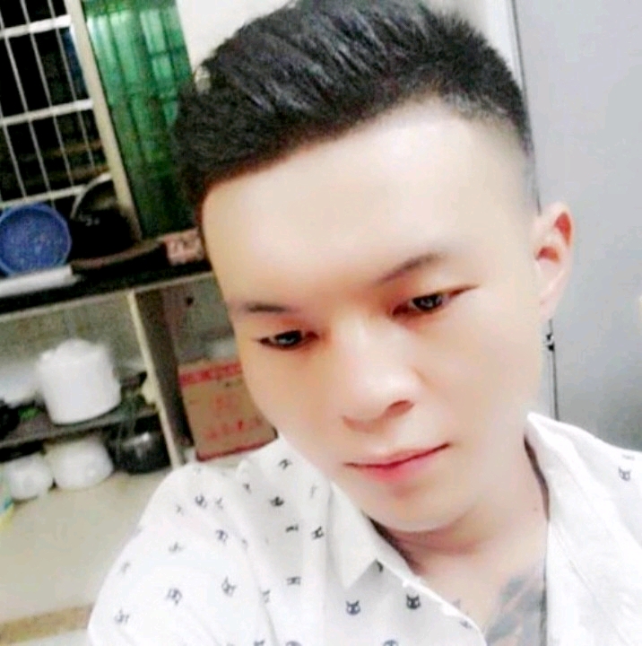 子龙的第一张照片--海南残疾人相亲网