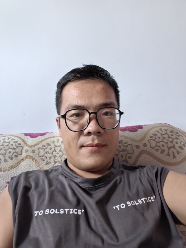 卫TF的第二张照片--海南残疾人相亲网